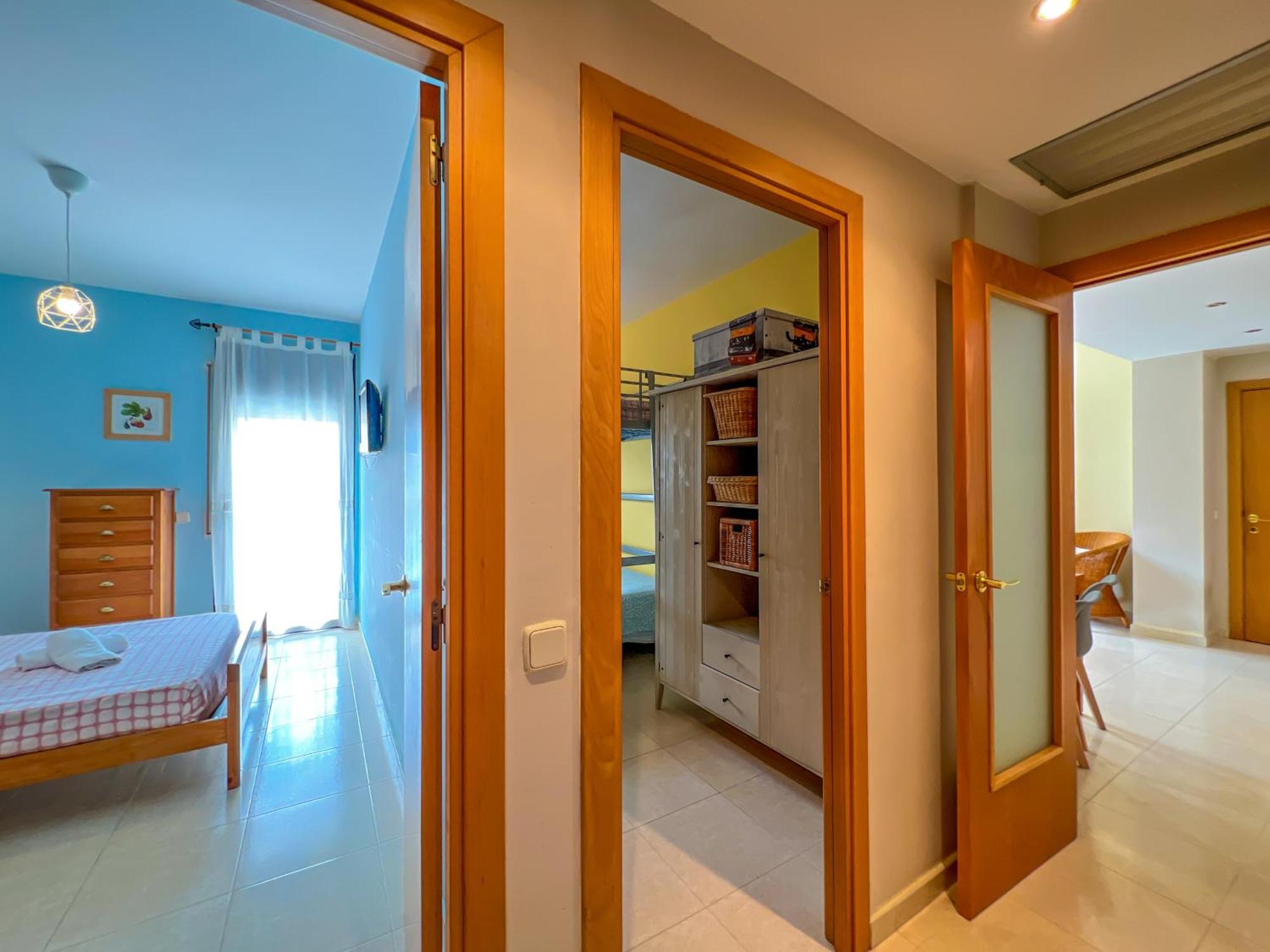 Vivalidays Elia - Fenals - Apartament